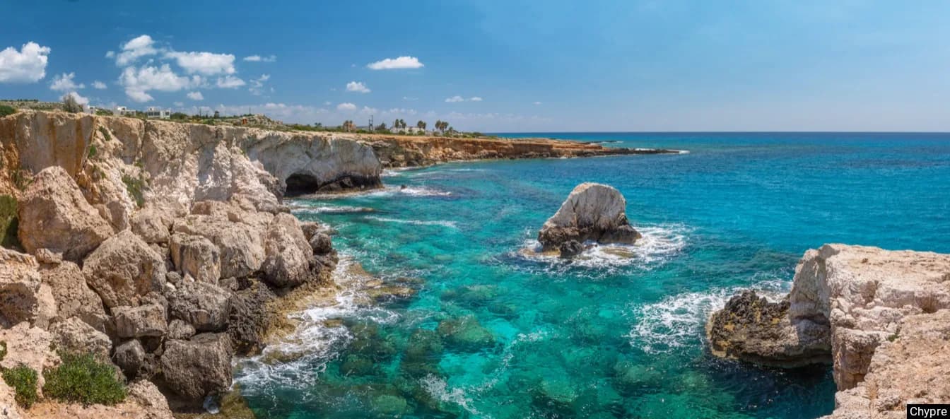 plages criques secretes paradis mer